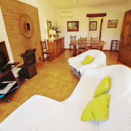 Villa Quicano - Magnificent Views And Private Pool In